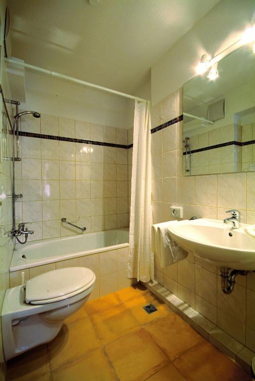 Traveller Hotel Lübeck Rom bilde